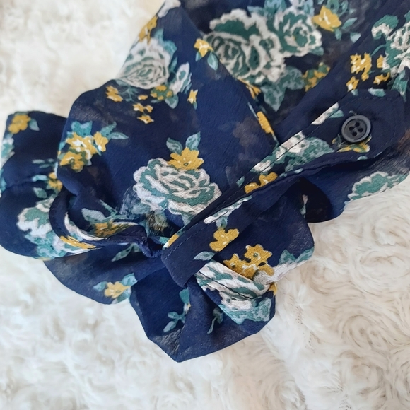 Mossimo Supply Co Semi sheer blue floral tunic Med Cottagecore Fairy Flowy Airy - Picture 6 of 11